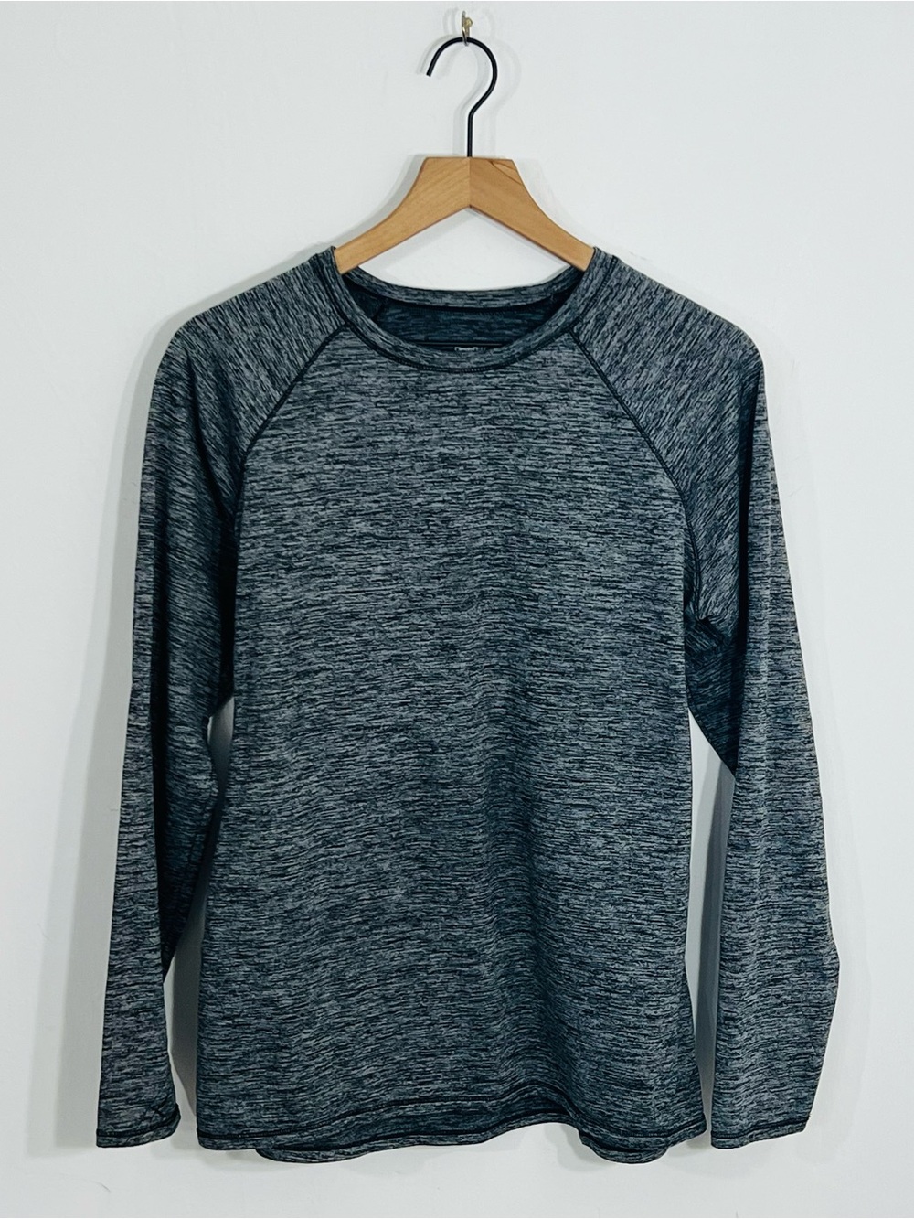 Climate Right By CuddlDuds Black Grey Long Sleeve Thumb Hole Pullover Athleisure